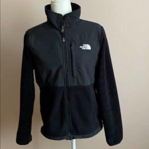 North face women’s fleece jacket